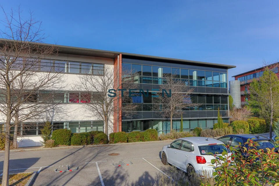 BUREAUX A LOUER DE 381 M²