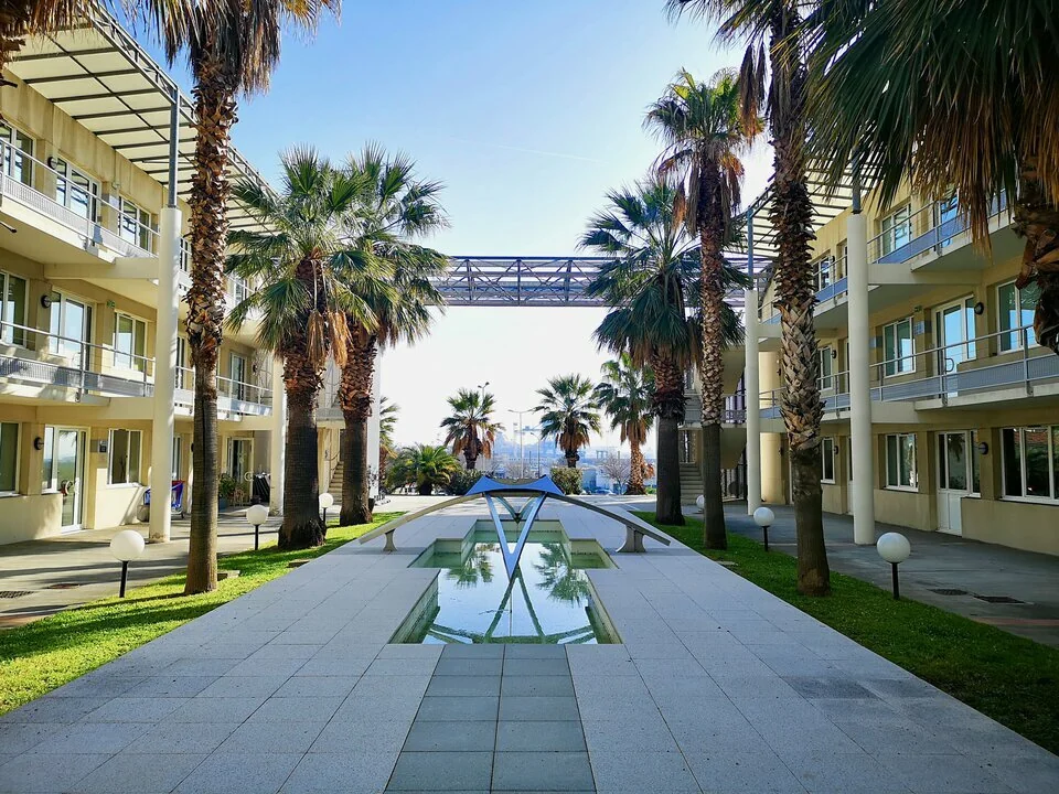 BUREAUX A LOUER DE 185 M²