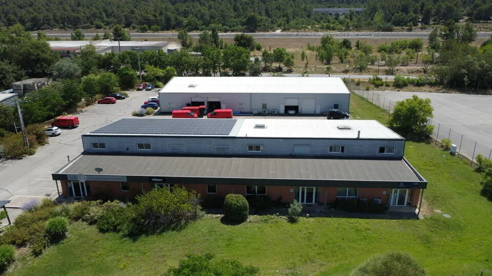 LOCAL D'ACTIVITÉ A VENDRE DE 252 M&sup2;