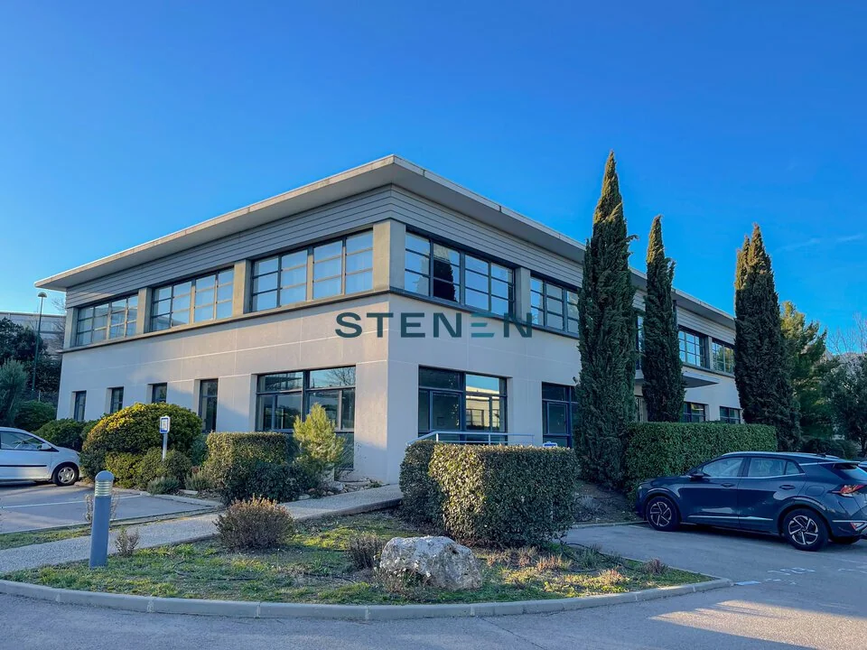 BUREAUX A LOUER DE 203 M&sup2;