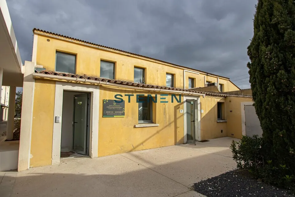 BUREAUX A LOUER DE 45 M&sup2;