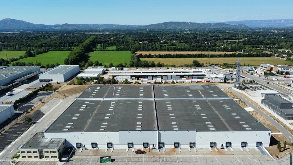 LOCAL D'ACTIVITÉ - ENTREPOT A LOUER DE 20 461 M²