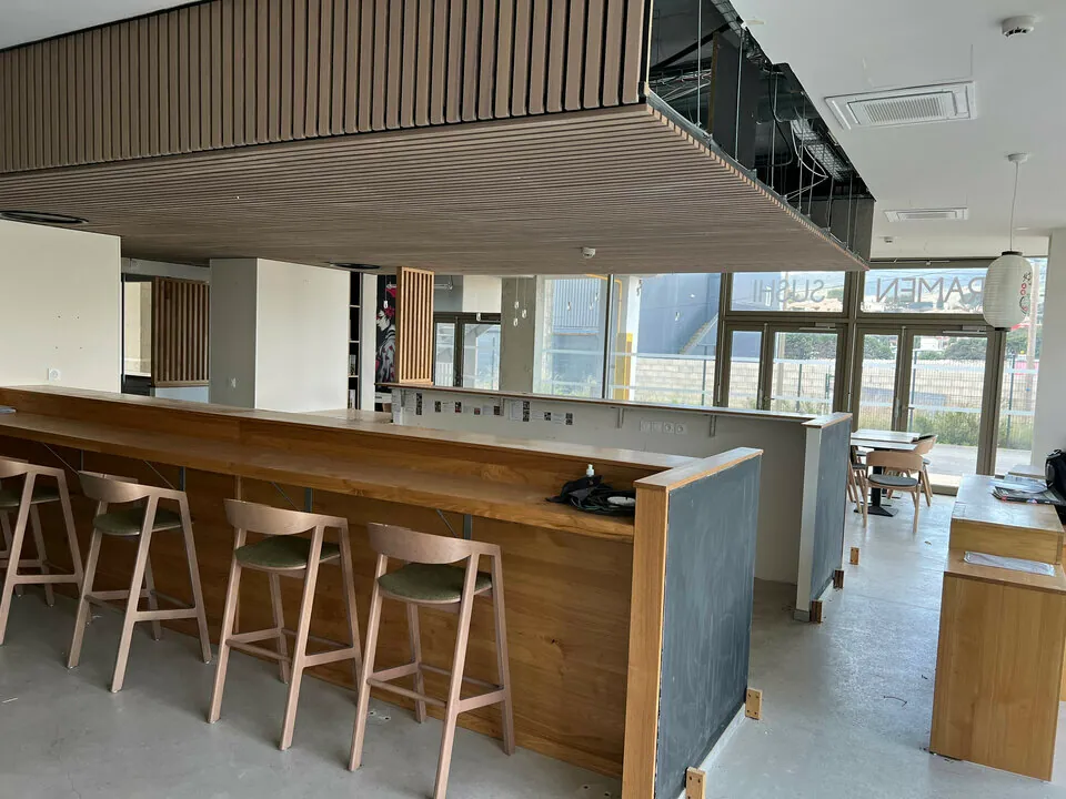 LOCAL COMMERCIAL A LOUER DE 272 M&sup2;