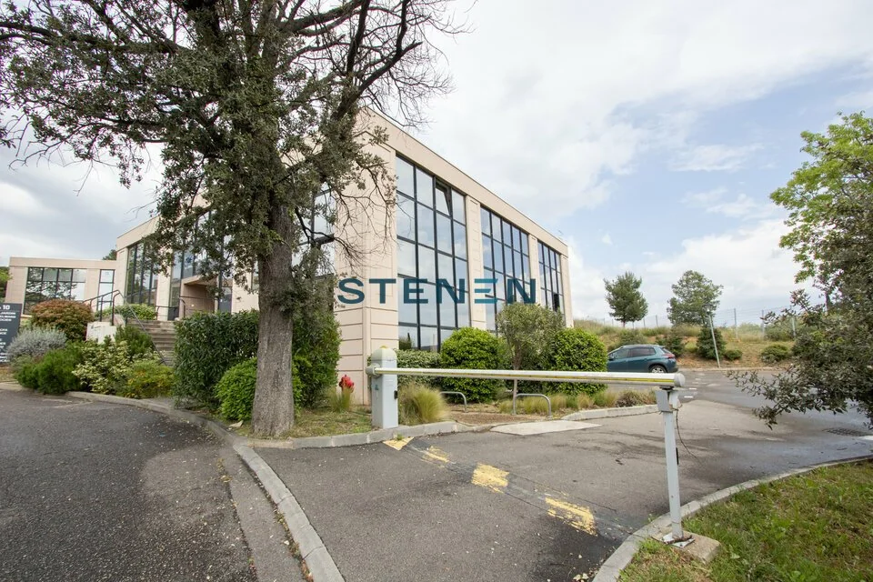 BUREAUX A LOUER DE 150 M²