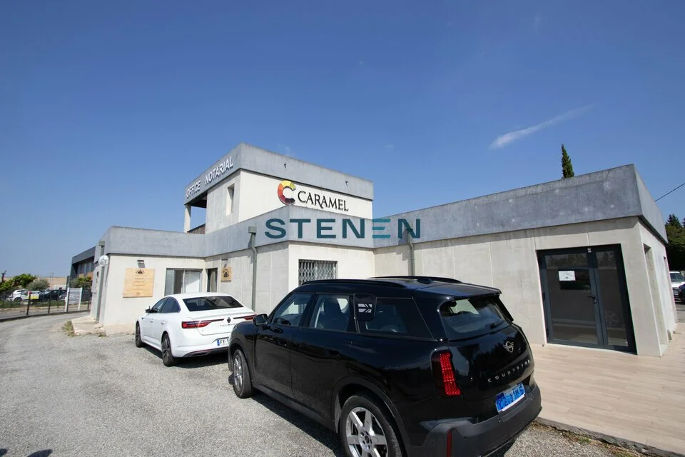 BUREAUX A LOUER DE 230 M²