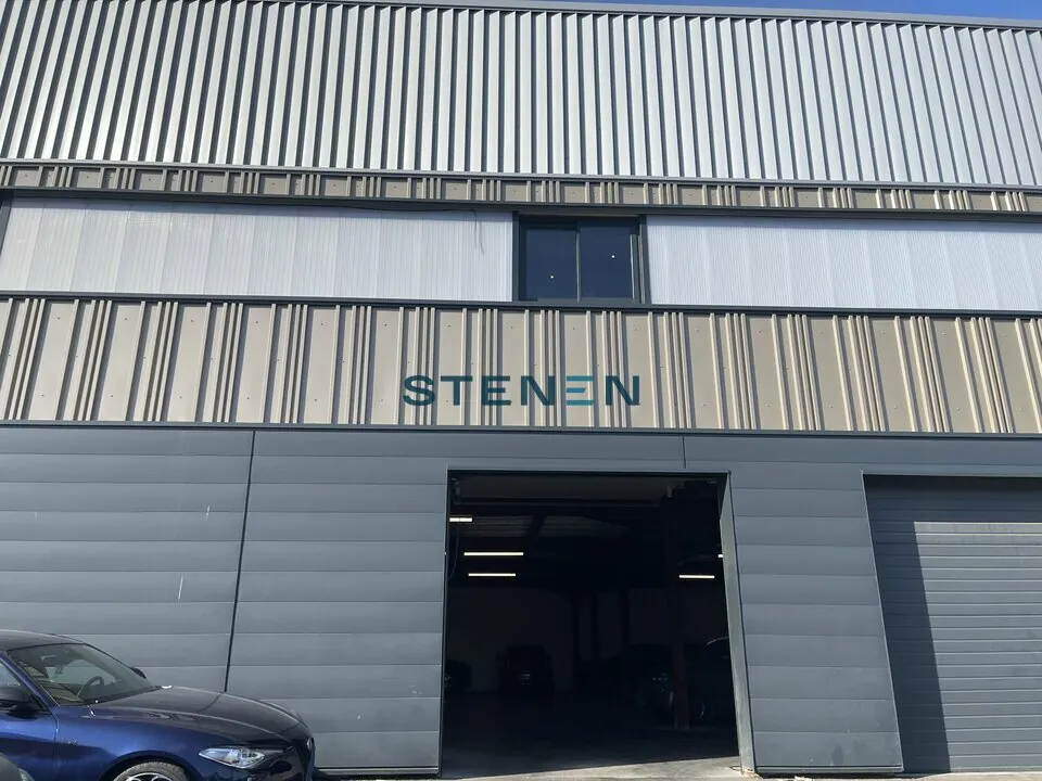 LOCAL D'ACTIVITE - ENTREPOT A LOUER DE 500 M&sup2;