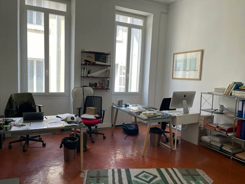 BUREAUX A VENDRE DE 216 M²