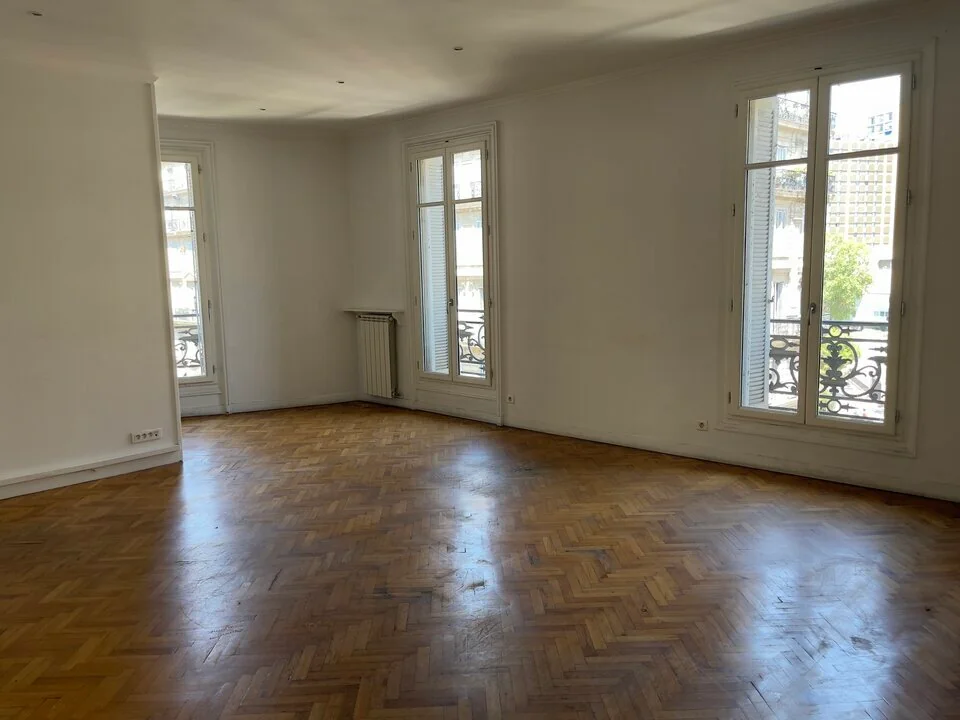 BUREAUX A LOUER DE 108 M²