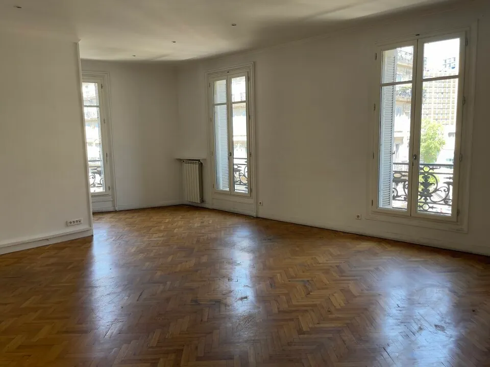 BUREAUX A LOUER DE 108 M&sup2;