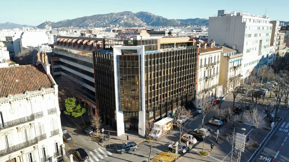 BUREAUX A LOUER DE 233 M&sup2;