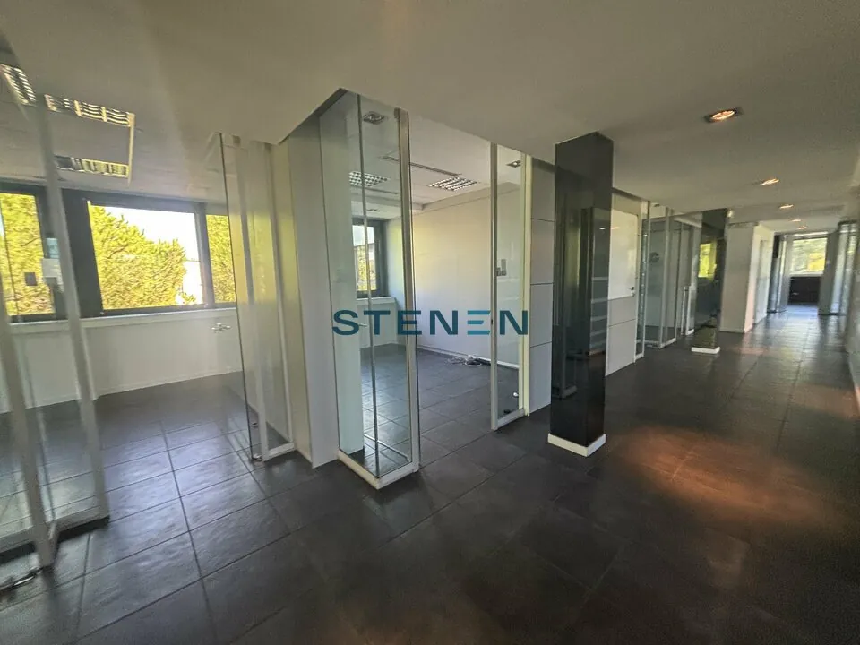 BUREAUX A LOUER DE 400 M&sup2;