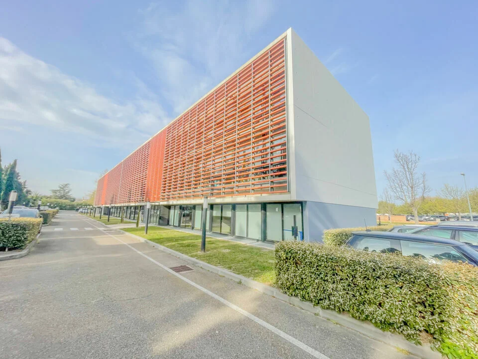 BUREAUX A LOUER DE 195 M²