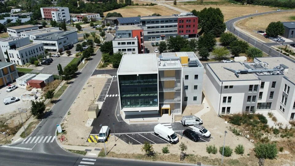 BUREAUX A VENDRE DE 504 M² DIVISIBLES A PARTIR DE 45 M²