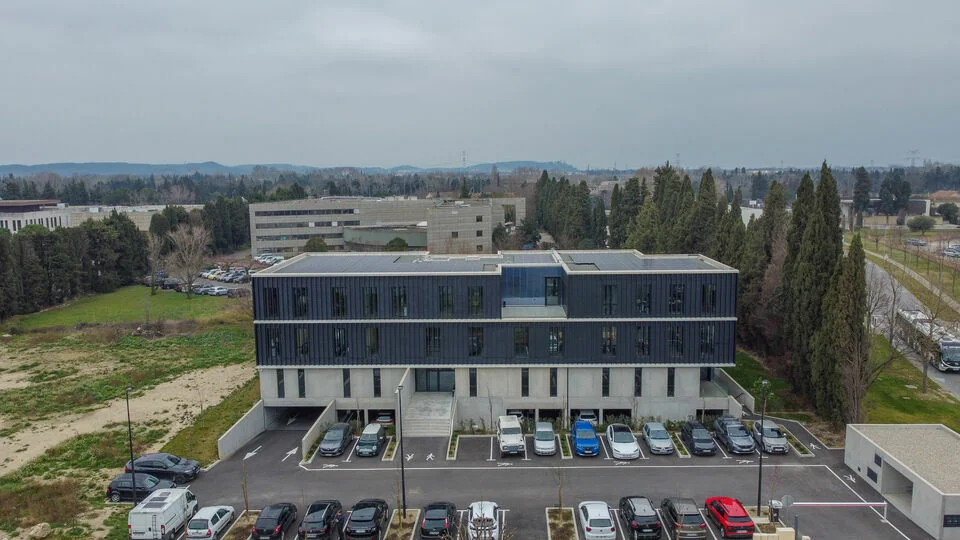 BUREAUX A LOUER DE 500 M² DIVISIBLES A PARTIR DE 200 M²